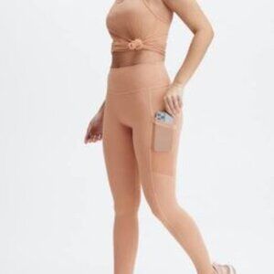 BNWT FABLETICS On-The-Go PowerHold® High-Waisted Legging MEDIUM-color MAPLEWOOD